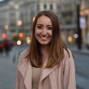 Meet your Posher, Francesca